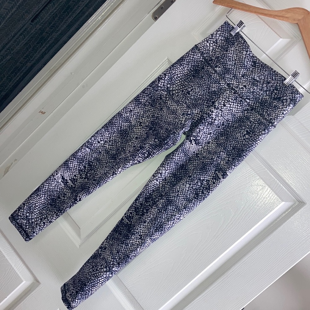 Snakeskin Print Leggings